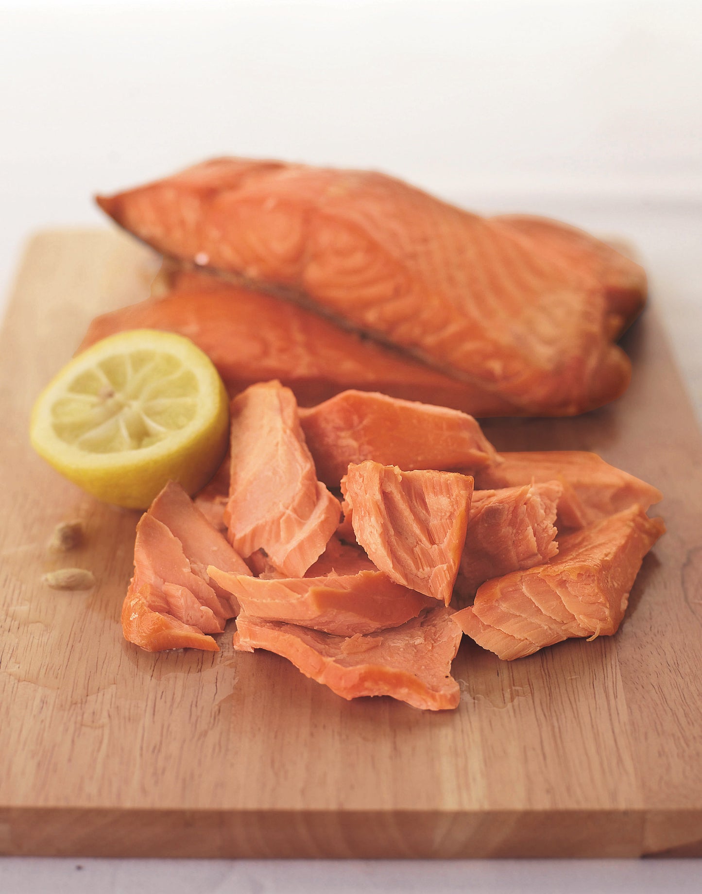 Peppered Roast Smoked Salmon